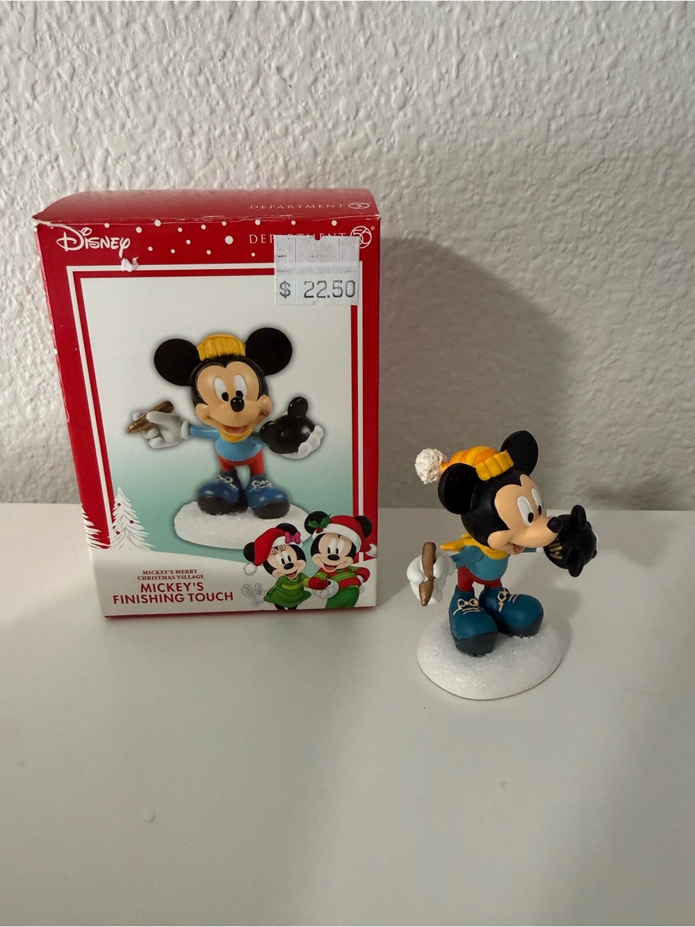 Department 56 Disney Mickey Finishing Touch
